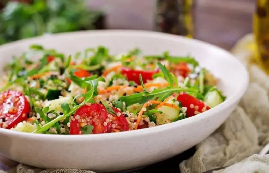 Quinoa com Legumes - Receita Saudável