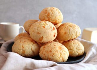 Pão de Queijo Delicioso: A Receita Perfeita para Surpreender Paladares Pão de Queijo