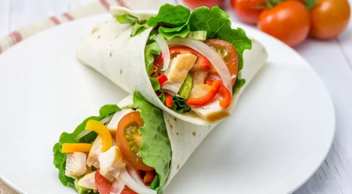 Wrap de Frango com Legumes: Sabor e Saúde em Cada Mordida! Wrap de Frango e Vejetais